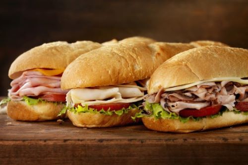 How to Start a Sandwich Shop Business