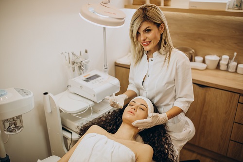 How to Start a Esthetician Business